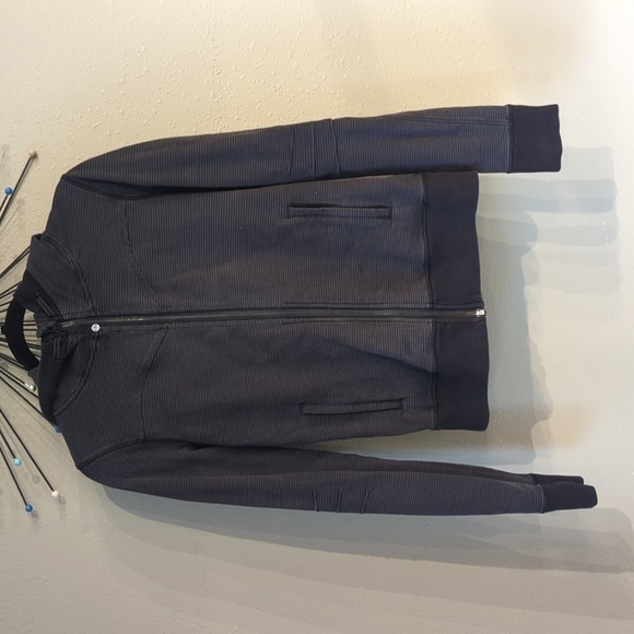 Lululemon Bliss Break Zip Up Hoodie Washed Black Gray Striped Thumbholes Pockets - Picture 1 of 11
